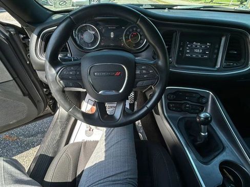 Used 2015 Dodge Challenger R/T w/ Quick Order Package 22B R/T RWD image 10