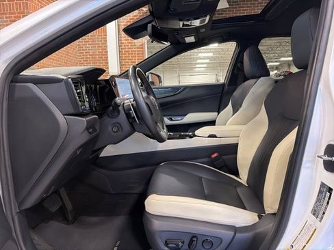 Used 2023 Lexus NX 350 AWD image 12