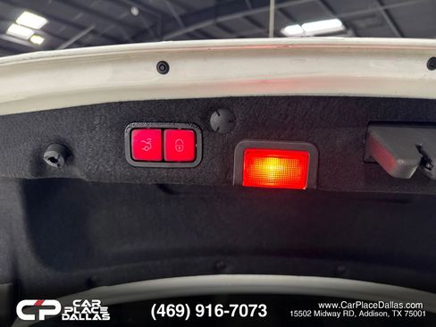 Used 2019 Mercedes-Benz C 300 Sedan image 21
