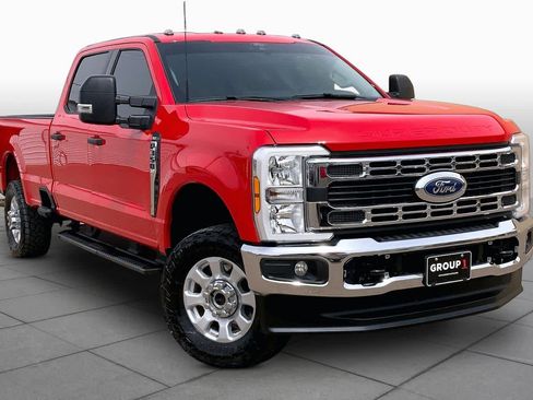 Certified 2024 Ford F350 XLT w/ FX4 Off-Road Package AWD/4WD image 3