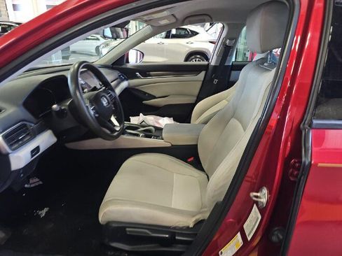 Used 2018 Honda Accord LX image 11