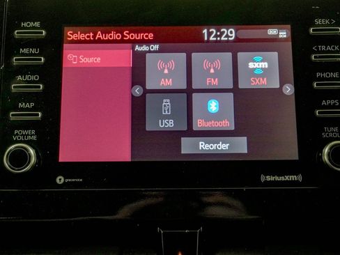 Used 2022 Toyota Camry LE image 25