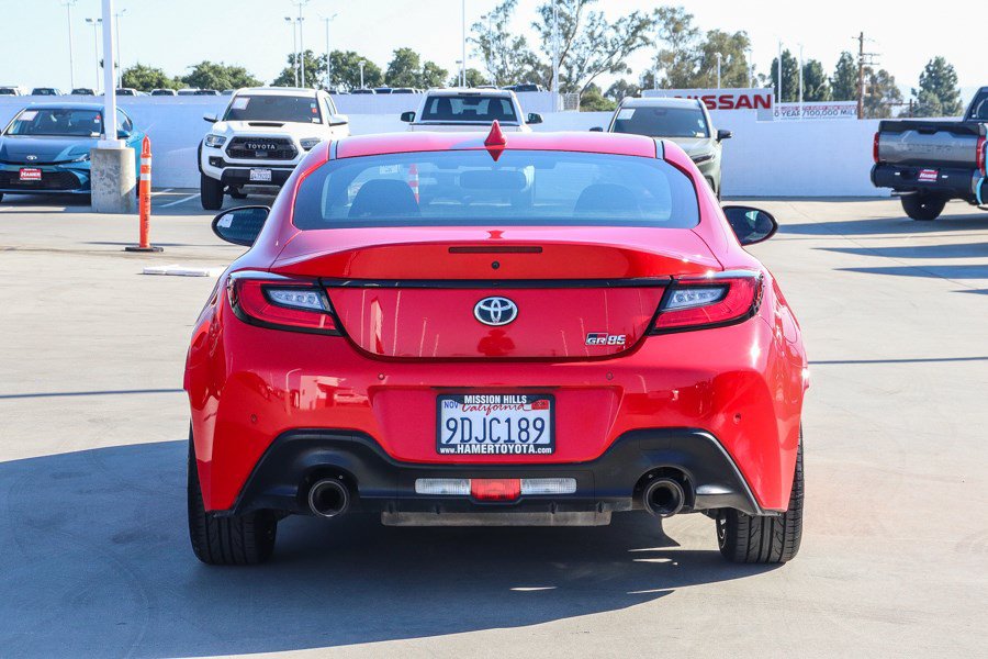 Used 2023 Toyota GR86 w/ ALL Weather Mat Package (TMS) RWD image 6