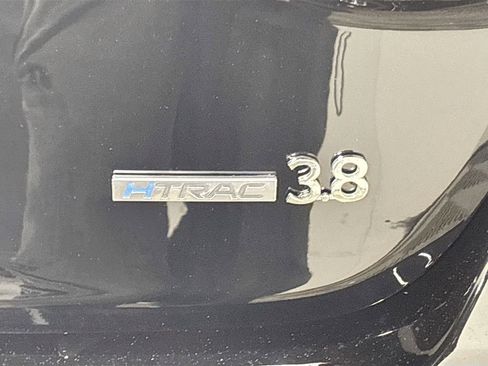 Used 2015 Hyundai Genesis 3.8 image 25