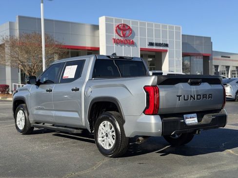 Used 2024 Toyota Tundra SR5 w/ SR5 Convenience Package image 4