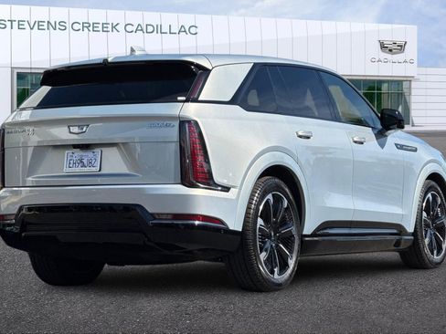 Used 2025 Cadillac Escalade IQ Sport 2 image 3