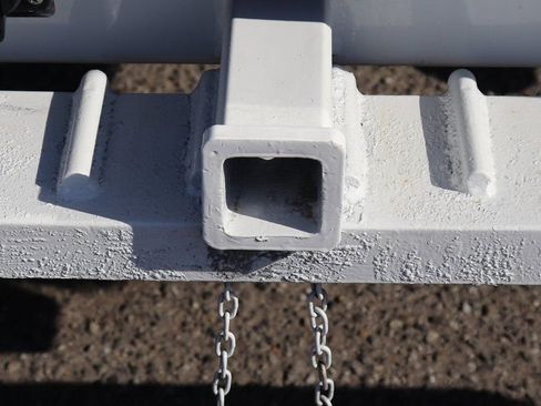 Used 2015 Ford F550 2WD Regular Cab Super Duty image 38