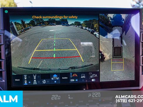 Used 2025 Toyota Tundra Limited image 35