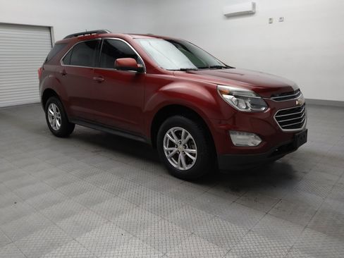 Used 2017 Chevrolet Equinox LT w/ Convenience Package image 13