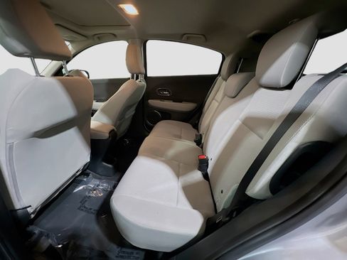 Used 2020 Honda HR-V EX image 17