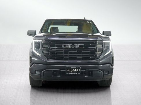 Used 2023 GMC Sierra 1500 Elevation AWD/4WD image 8