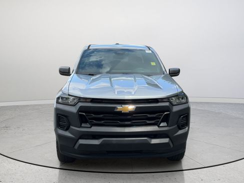 Used 2023 Chevrolet Colorado W/T RWD image 4