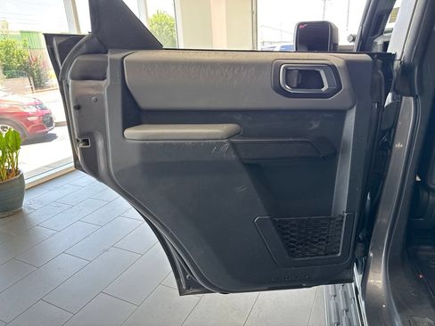 Used 2023 Ford Bronco Big Bend w/ Sasquatch Package AWD/4WD image 38
