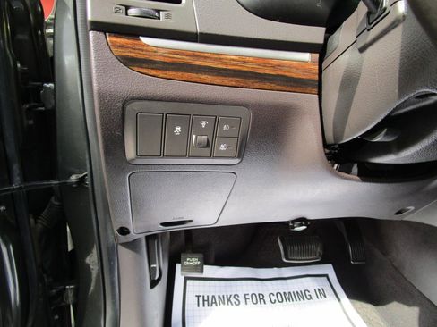 Used 2010 Hyundai Santa Fe Limited image 11