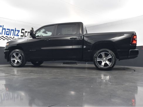Used 2025 RAM 1500 Tradesman AWD/4WD image 19