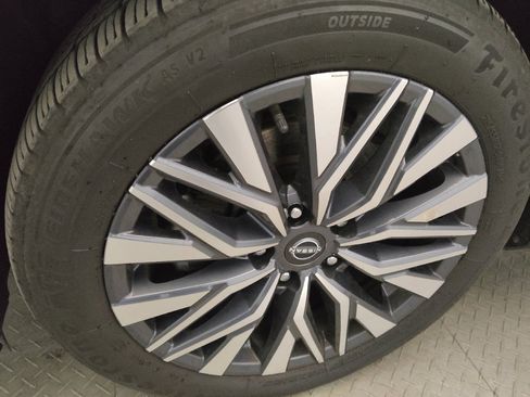 Used 2023 Nissan Altima 2.5 SV w/ SV Premium Package AWD/4WD image 31