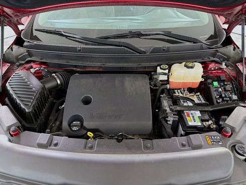 Used 2021 Buick Enclave Essence w/ Sport Touring Edition image 32