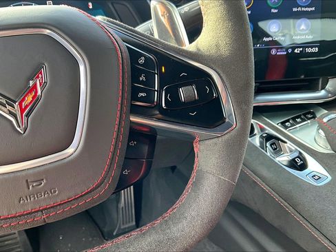 Used 2023 Chevrolet Corvette 3LT w/ Z51 Performance Package image 23