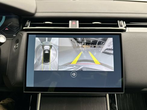 Certified 2026 Land Rover Range Rover Velar Dynamic SE AWD/4WD image 28