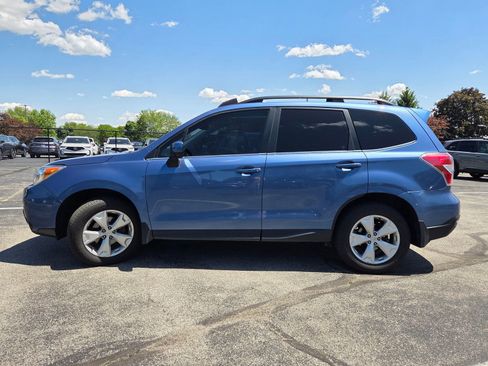 Used 2016 Subaru Forester 2.5i Limited AWD/4WD image 9