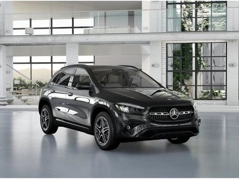 Used 2026 Mercedes-Benz GLA 250 4MATIC image 11