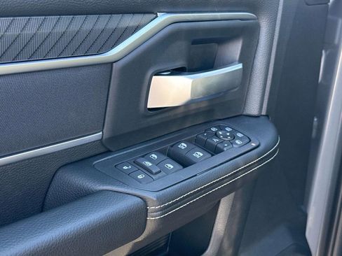 New 2026 RAM 2500 Big Horn AWD/4WD image 20