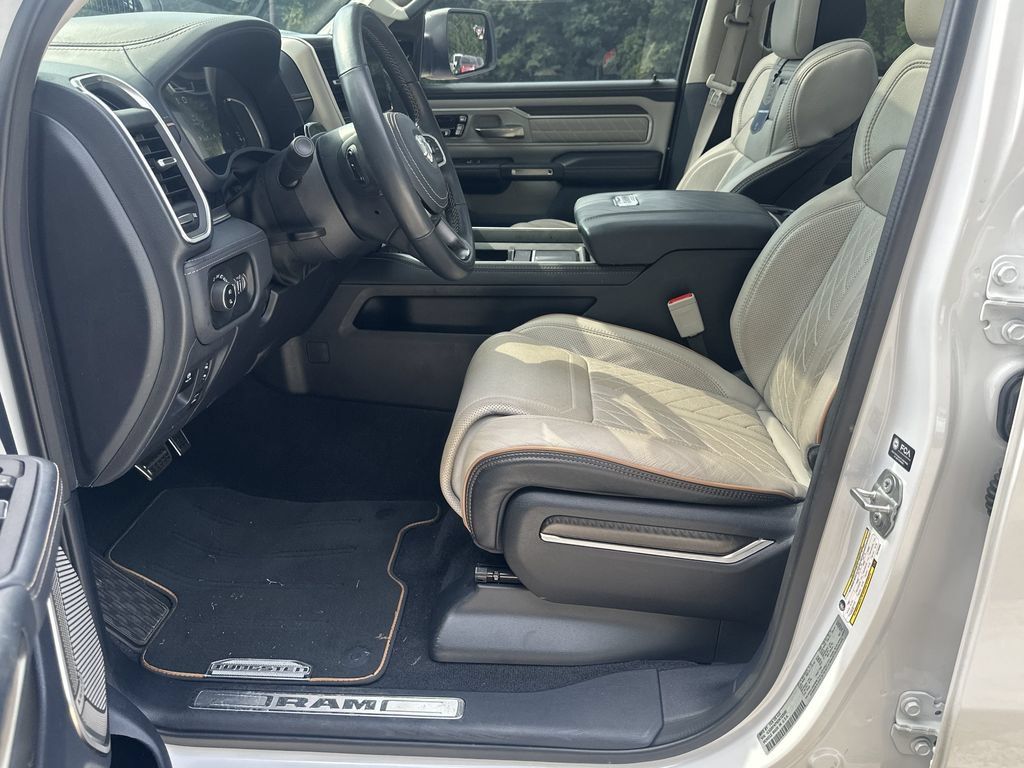 Used 2025 RAM 1500 Tungsten w/ Bed Utility Group AWD/4WD image 9