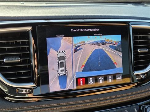 Used 2021 Chrysler Pacifica Pinnacle image 30