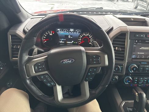 Used 2018 Ford F150 Raptor w/ Equipment Group 802A Luxury image 12