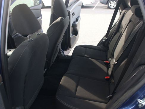 Used 2023 Nissan Rogue S AWD/4WD image 30