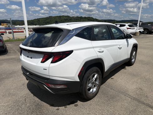 Used 2024 Hyundai Tucson SE AWD/4WD image 4