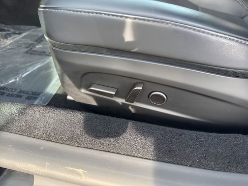 Used 2024 Tesla Model 3 Standard Range image 10