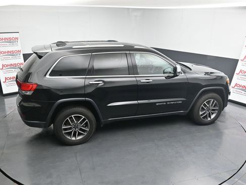 Used 2021 Jeep Grand Cherokee Limited w/ Sun & Sound Group image 27