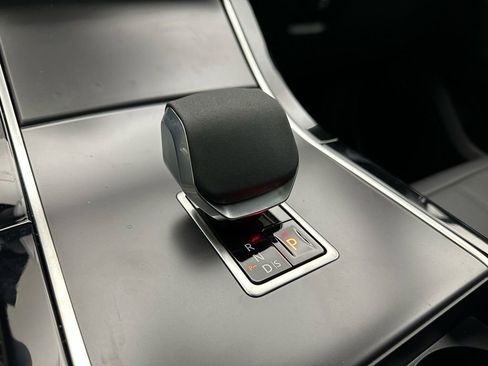 New 2026 Land Rover Range Rover Velar S image 16