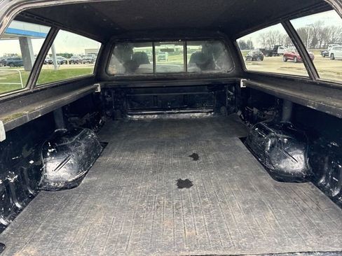 Used 2005 Ford F250 XL image 18