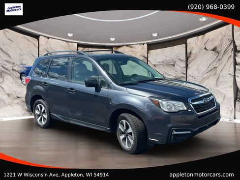 Used 2017 Subaru Forester 2.5i Premium AWD/4WD image 9
