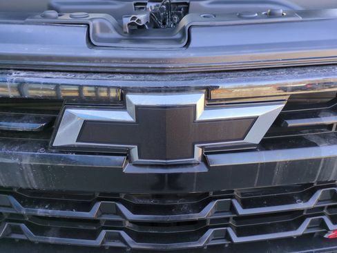 Used 2022 Chevrolet Silverado 1500 LT Trail Boss w/ Convenience Package II AWD/4WD image 30