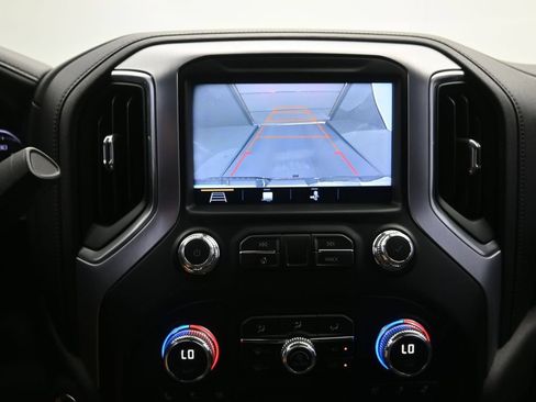Used 2019 GMC Sierra 1500 SLT w/ SLT Premium Plus Package AWD/4WD image 19