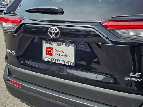 Certified 2025 Toyota RAV4 LE image 13