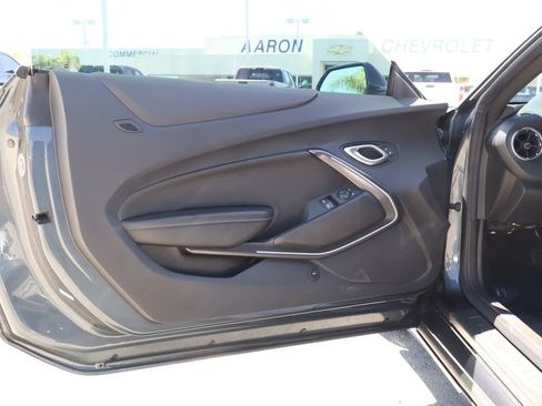 Used 2022 Chevrolet Camaro LT RWD image 18