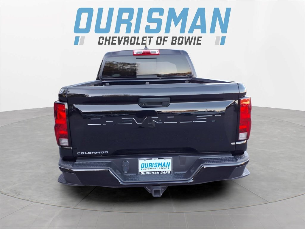 Certified 2024 Chevrolet Colorado Trail Boss w/ Advanced Trailering Package AWD/4WD image 4