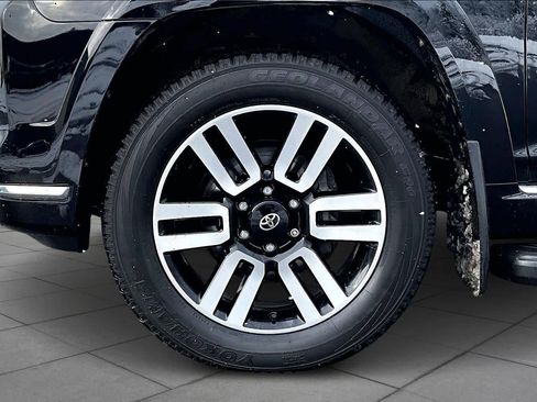 Used 2022 Toyota 4Runner Limited image 21