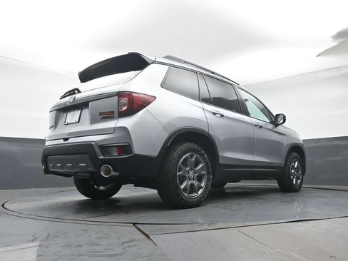 Certified 2024 Honda Passport TrailSport image 34