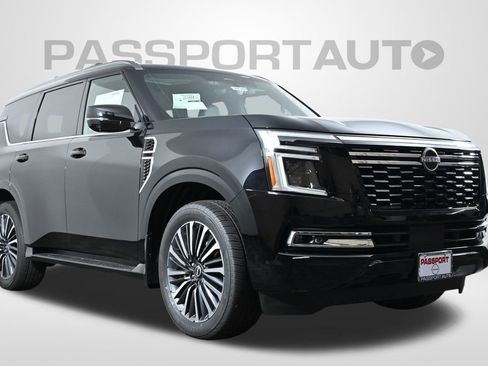 New 2025 Nissan Armada Platinum Reserve image 3