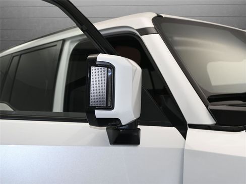 Used 2024 Lexus GX 550 image 14