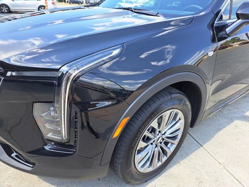 Certified 2025 Cadillac XT4 Premium Luxury image 23