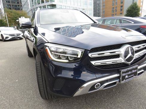 Certified 2022 Mercedes-Benz GLC 300 4MATIC image 25