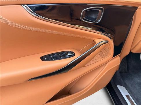 New 2026 Aston Martin DBX 707 image 14
