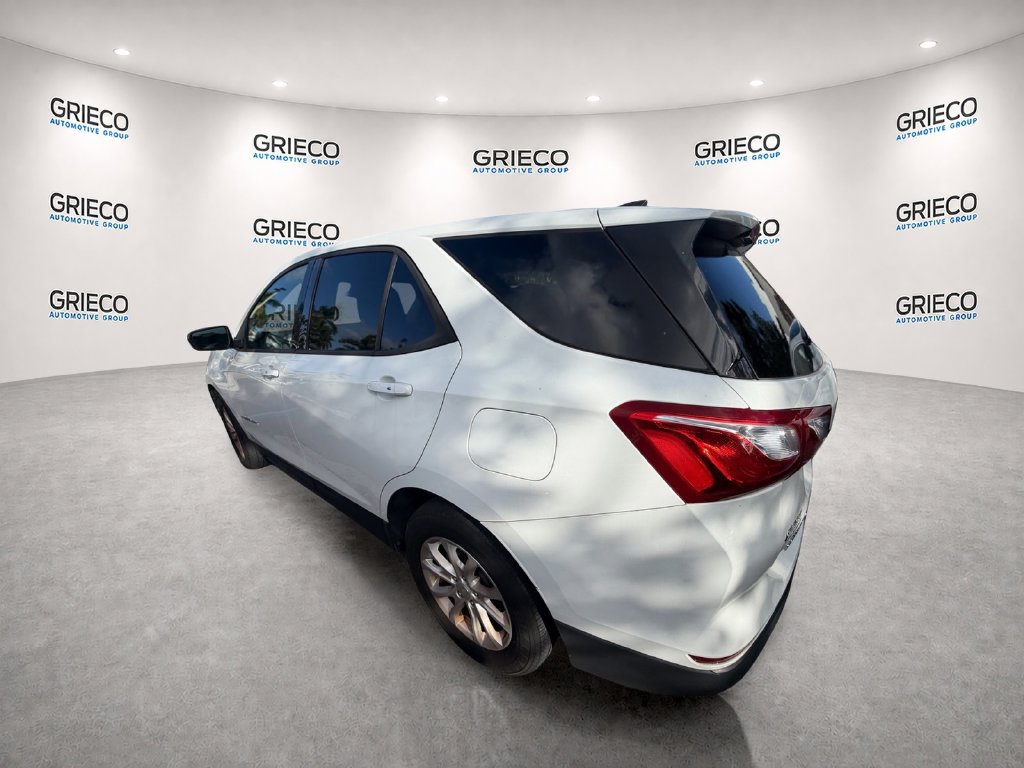 Used 2019 Chevrolet Equinox LS w/ LS Convenience Package FWD image 8