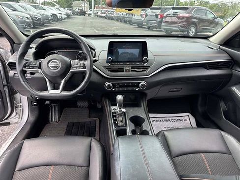 Used 2019 Nissan Altima 2.5 SR w/ SR Premium Package FWD image 32